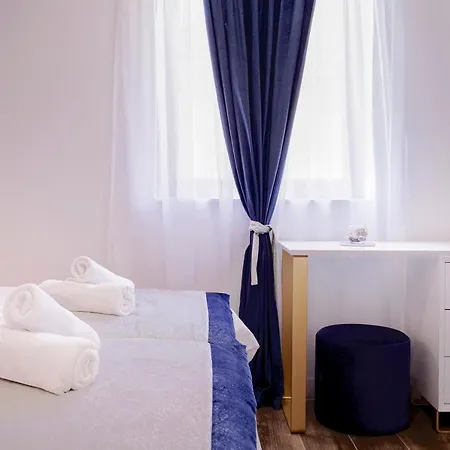 Downtown Escape - Hvar *